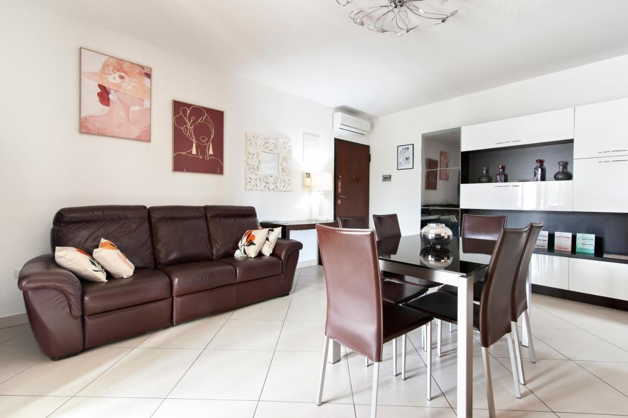Casa Mabel Terrace - Sit Apartment Lecce Exterior photo