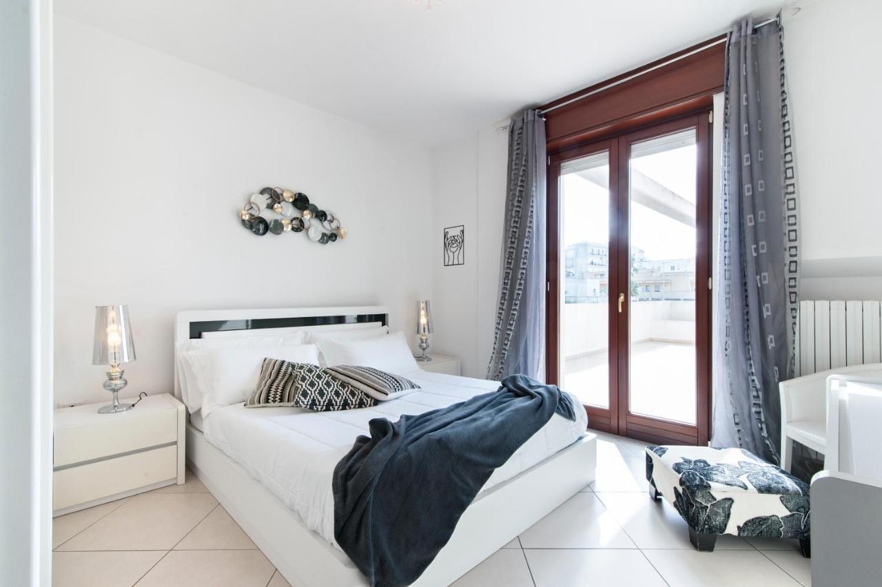 Casa Mabel Terrace - Sit Apartment Lecce Exterior photo